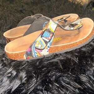 Viking Comfort Revolution Laguna Thong Paisley Sandals Sz 39